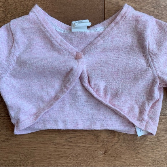 3/$10 H&M Baby girl cropped cardigan 6-9m - Picture 2 of 4